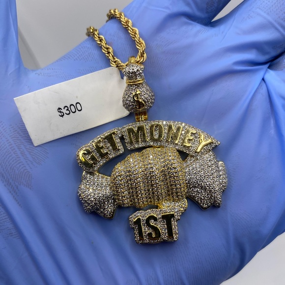 Get Money 1st | 14k Gold Two-Tone | High End CZ Pendant w 22’ Gold Rope Chain - Picture 4 of 6